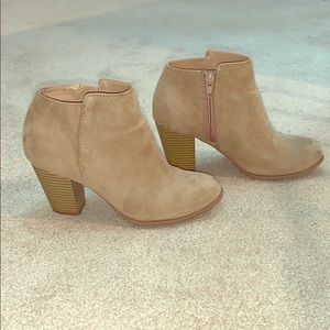 Tan “suede” booties.